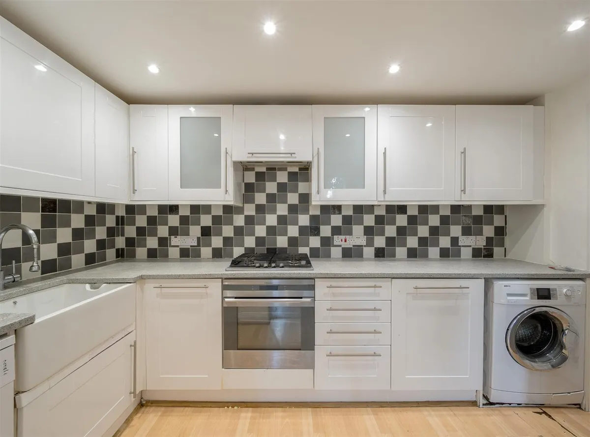 Walm Lane, London NW2