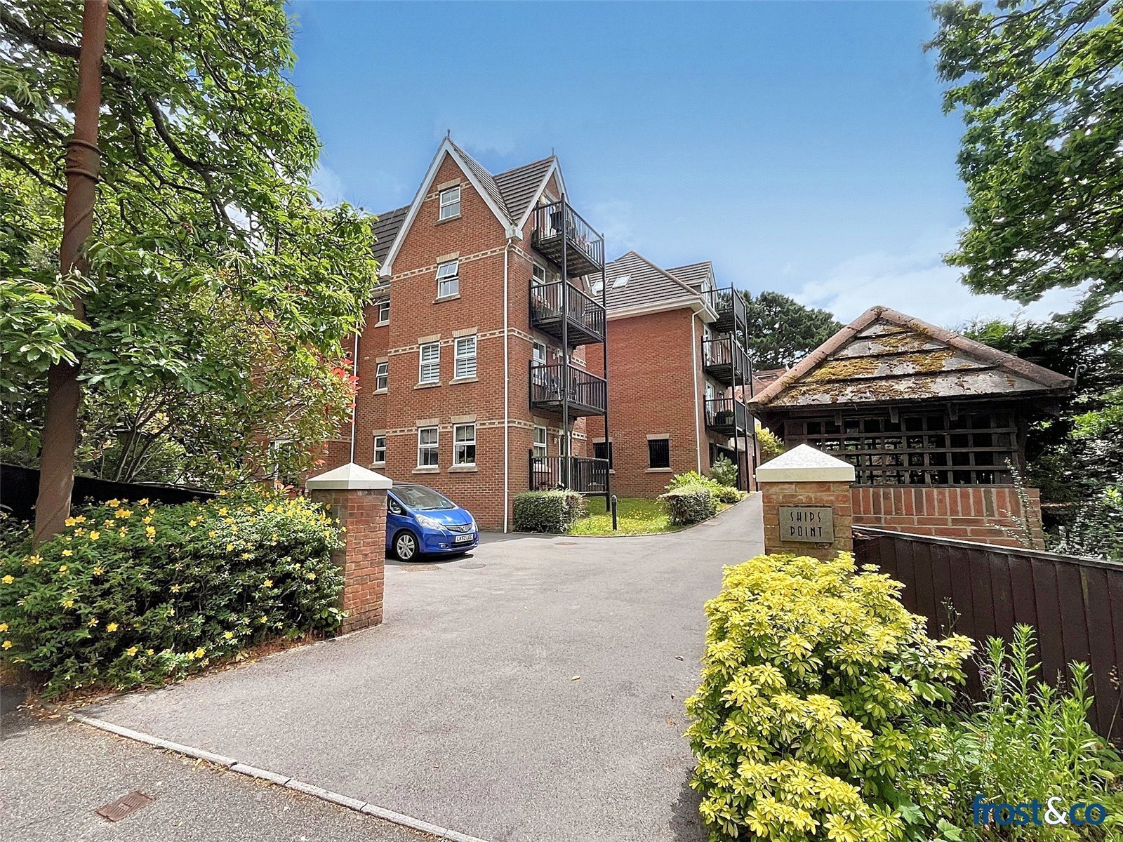 Alton Road, Poole, Dorset, BH14 Image 1