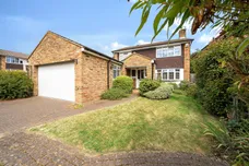 Crecy Gardens, Redbourn, AL3 photo 1