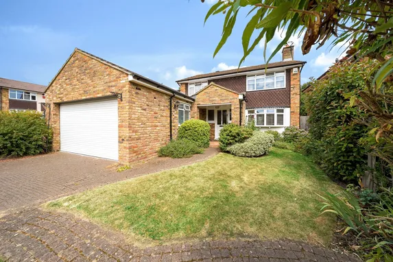 Crecy Gardens, Redbourn, AL3