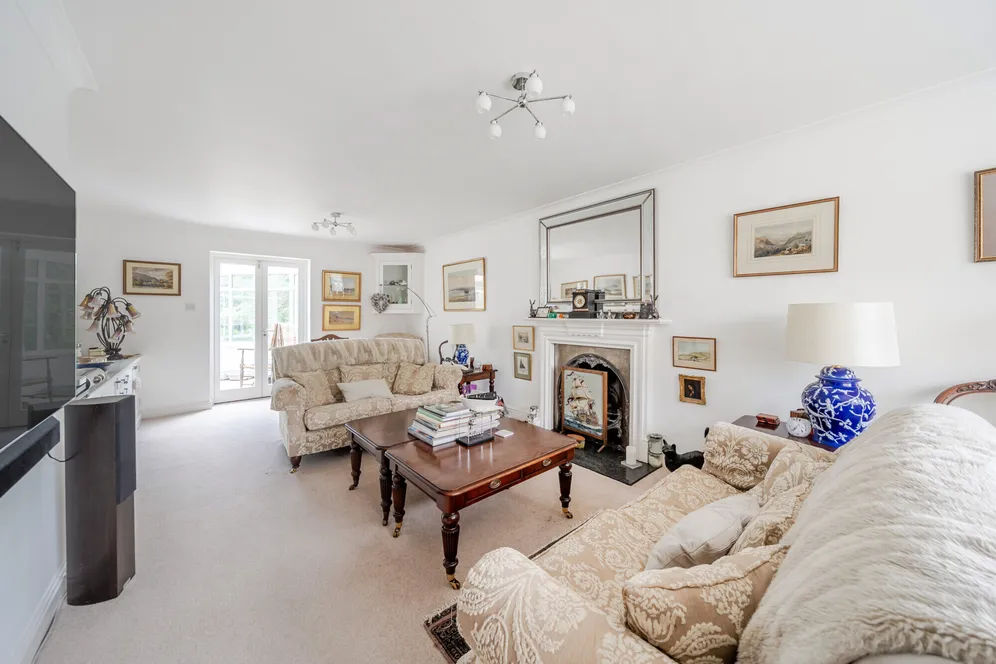 Crecy Gardens, Redbourn, AL3 photo 9