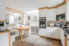 Crecy Gardens, Redbourn, AL3 photo 10