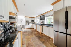 Crecy Gardens, Redbourn, AL3 photo 18