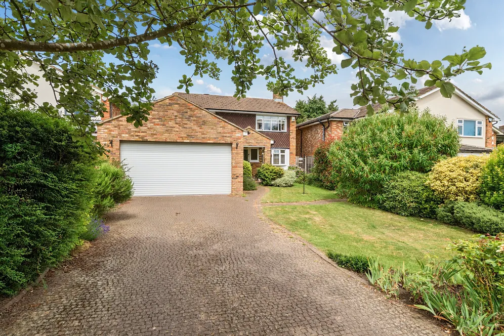 Crecy Gardens, Redbourn, AL3 photo 20