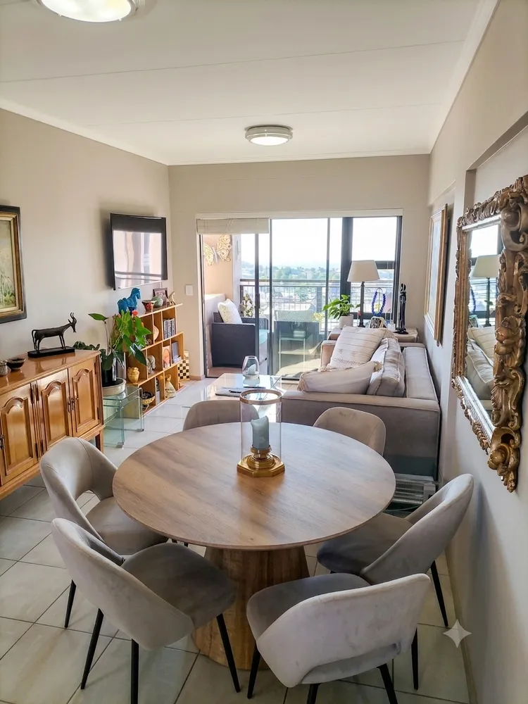 South Africa, Gauteng, North Riding, Northumberland Avenue, 404