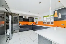 Colliers Avenue, Llanharan, PONTYCLUN