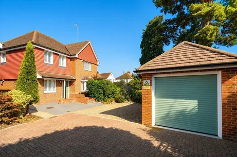 Church Road, West Byfleet, KT14