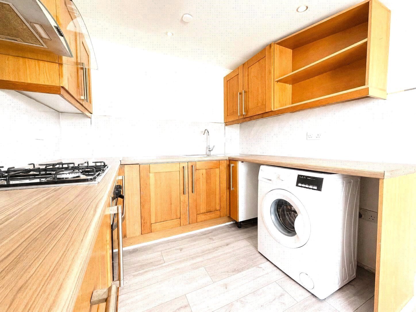 East Road, London, E15 Image 4