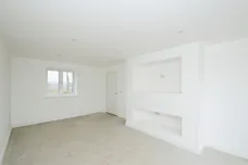 Six House Bank, West Pinchbeck, SPALDING