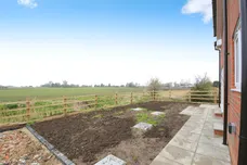Six House Bank, West Pinchbeck, SPALDING