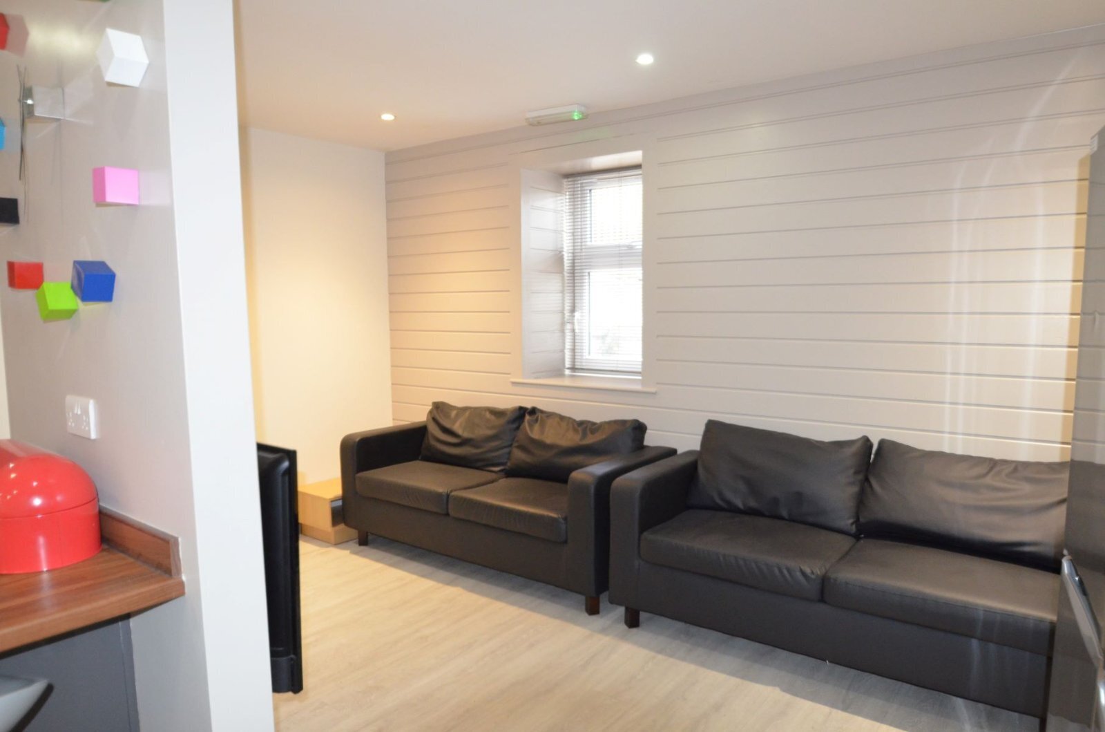 13 Brook Street, Huddersfield, HD5 Image 6