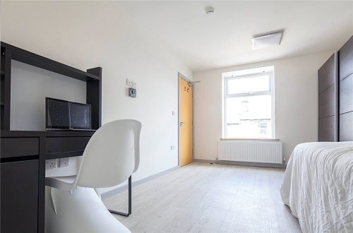 13 Brook Street, Huddersfield, HD5 Image 7