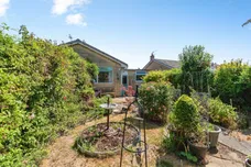 Savernake Avenue, Melksham