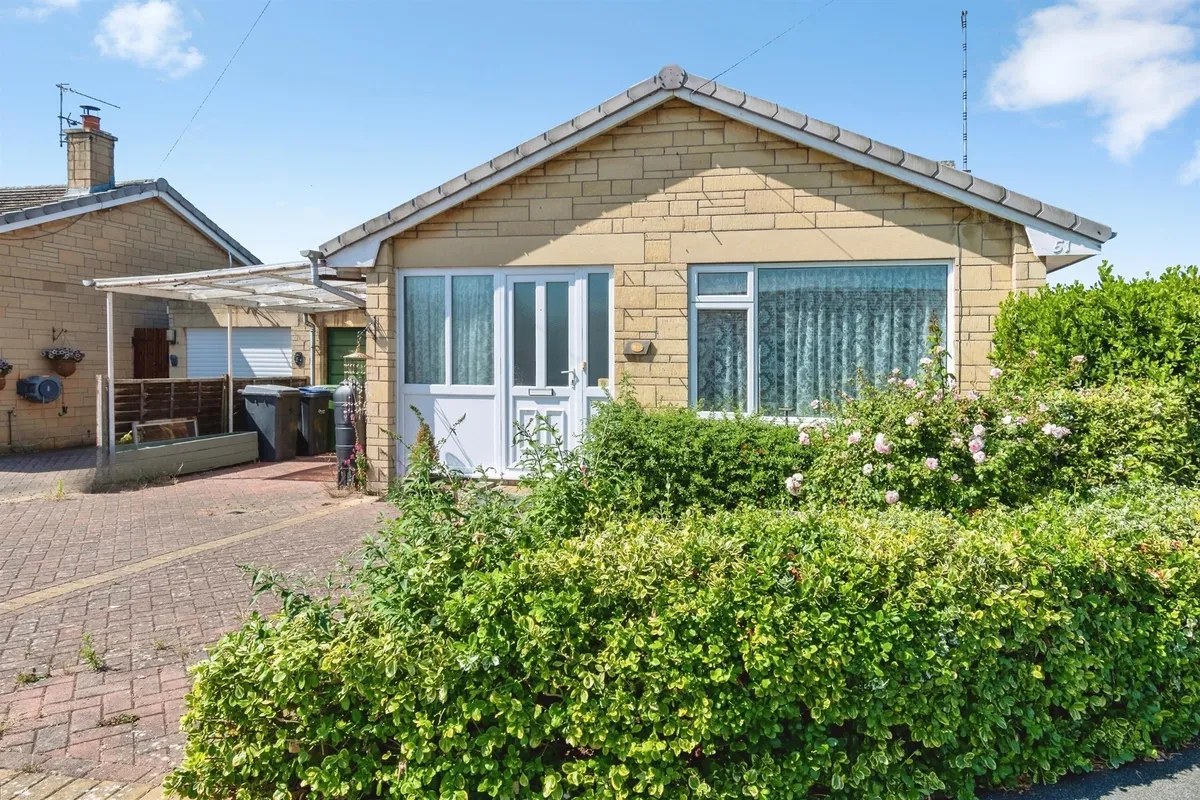 Savernake Avenue, Melksham