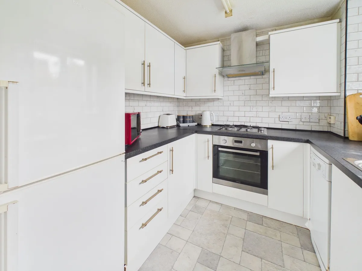 Greenacres, Barry, CF63