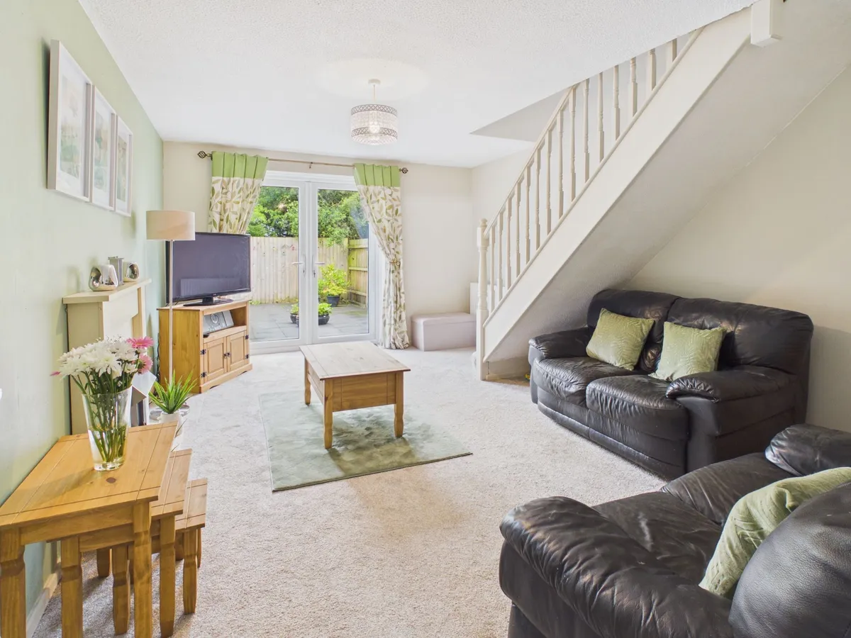 Greenacres, Barry, CF63