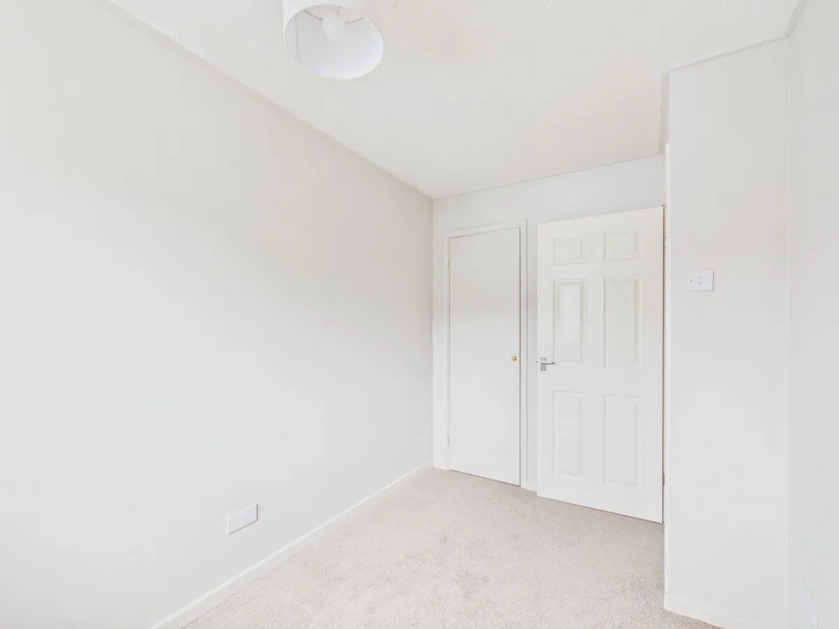 Greenacres, Barry, CF63