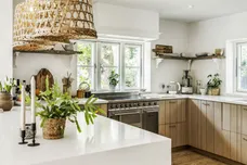 Plawhatch Lane, Sharpthorne, RH19 photo 6