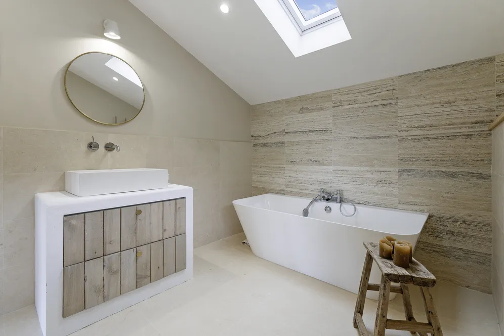 Plawhatch Lane, Sharpthorne, RH19 photo 13
