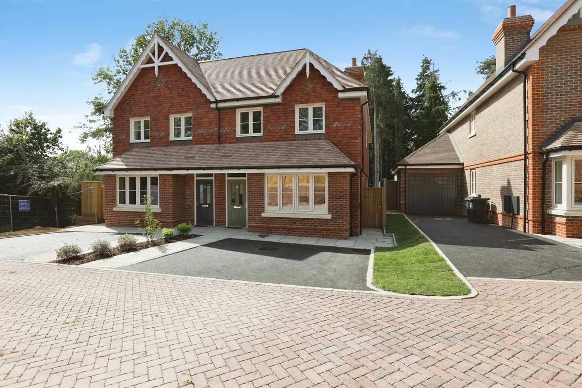 Haywards Heath Road, Balcombe, Haywards Heath