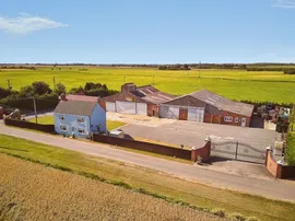 Frampton Roads, Frampton, Boston photo