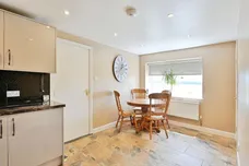 Frampton Roads, Frampton, Boston