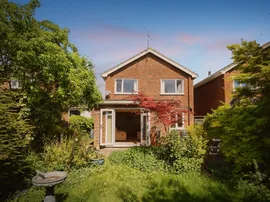 Peartree Lane, Doddinghurst, Brentwood thumb 2
