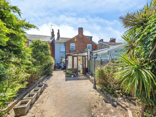 Pearce Road, Ipswichphoto