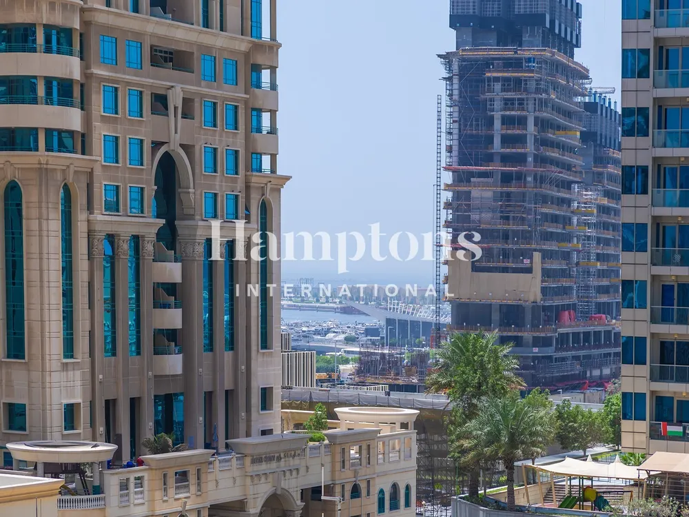 Dubai Marina