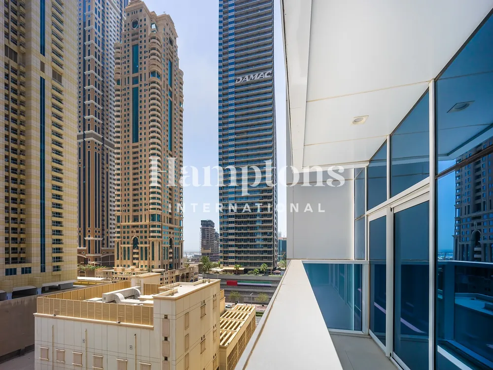 Dubai Marina