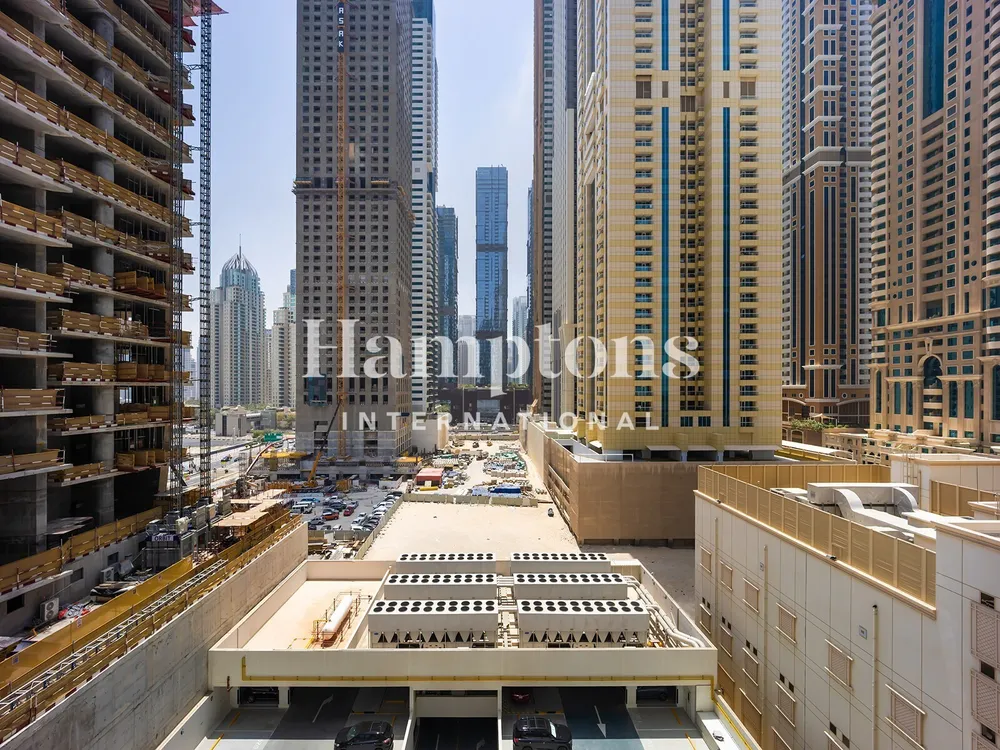 Dubai Marina