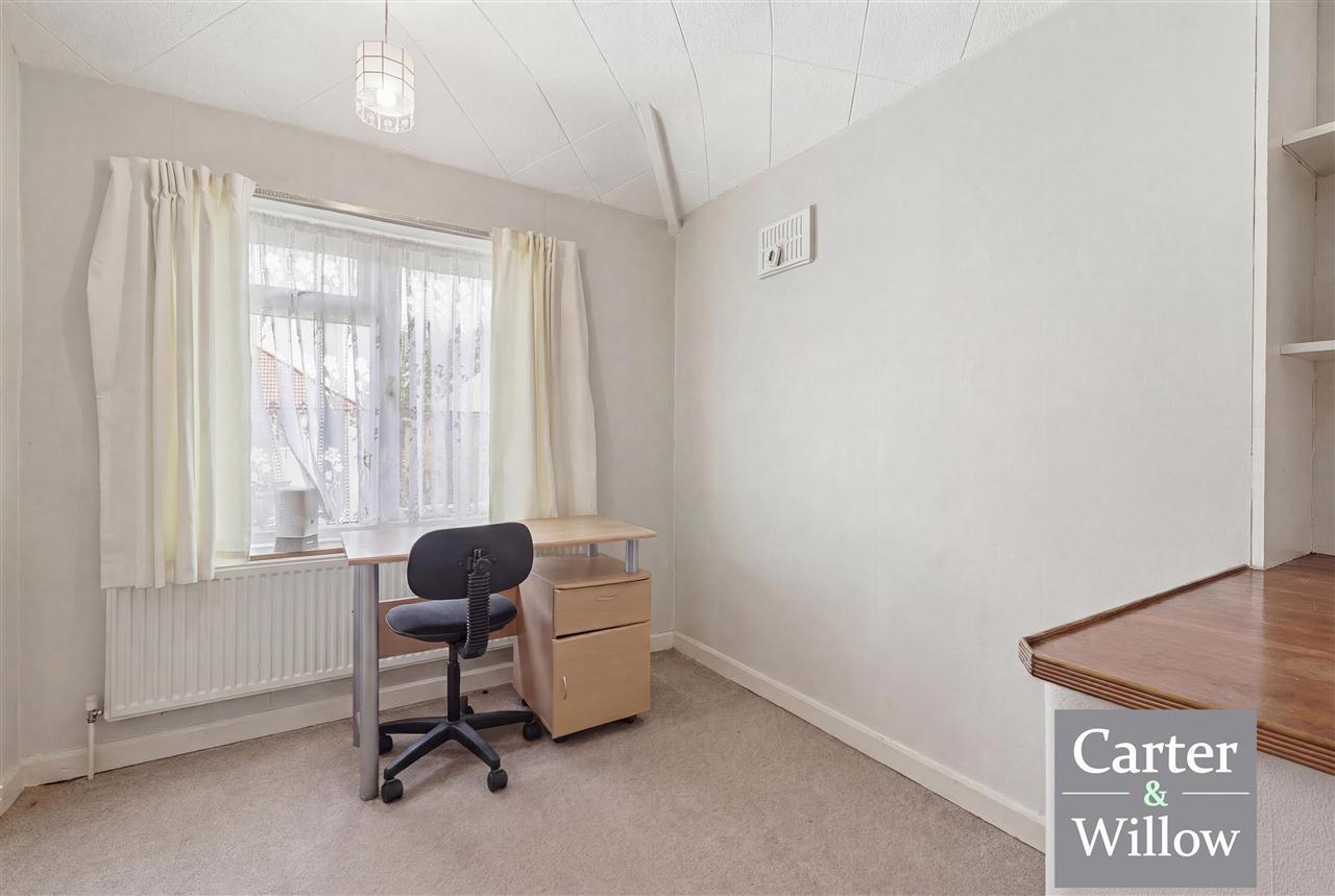 Ilchester Road, Dagenham, Essex Image 14