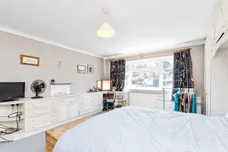 Gatesmead, Haywards Heath