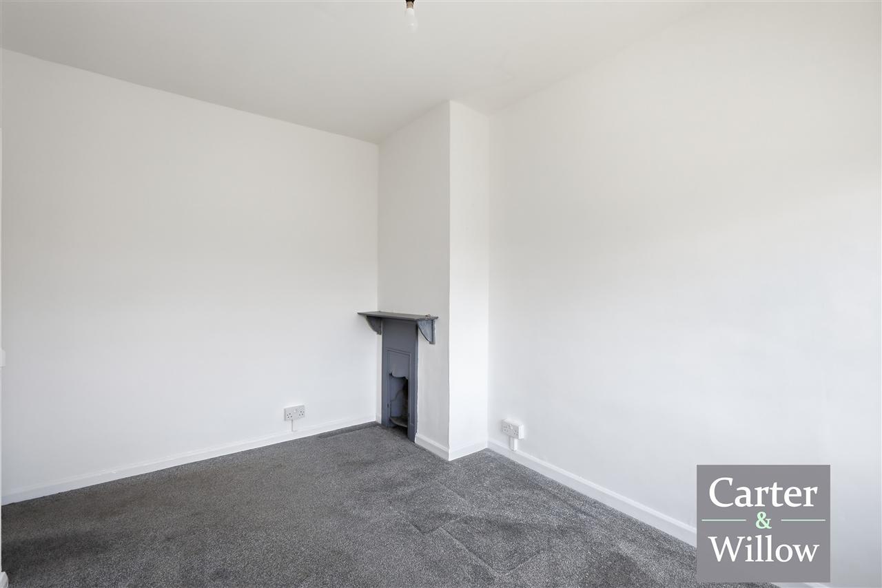 Cornwallis Road, Dagenham, Essex Image 9