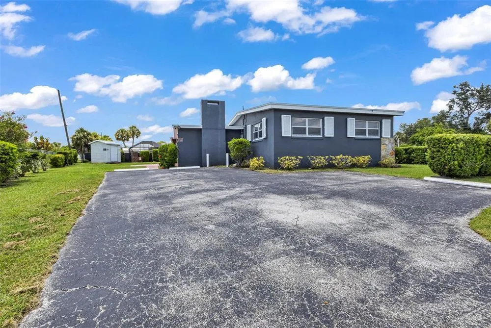 21533 Midway Blvd, Port Charlotte, FL 33952