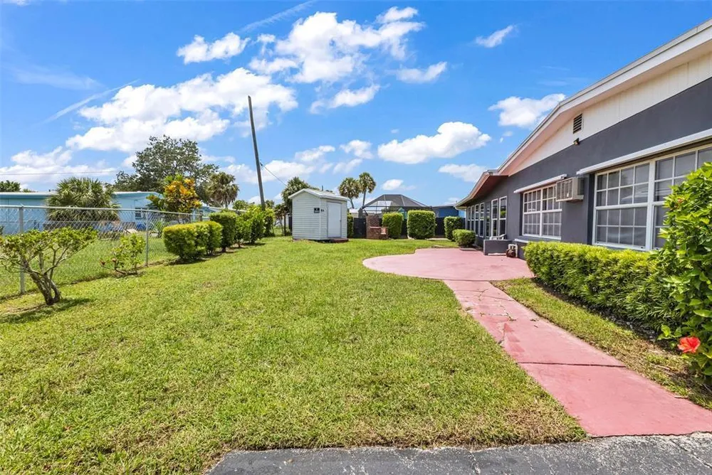 21533 Midway Blvd, Port Charlotte, FL 33952