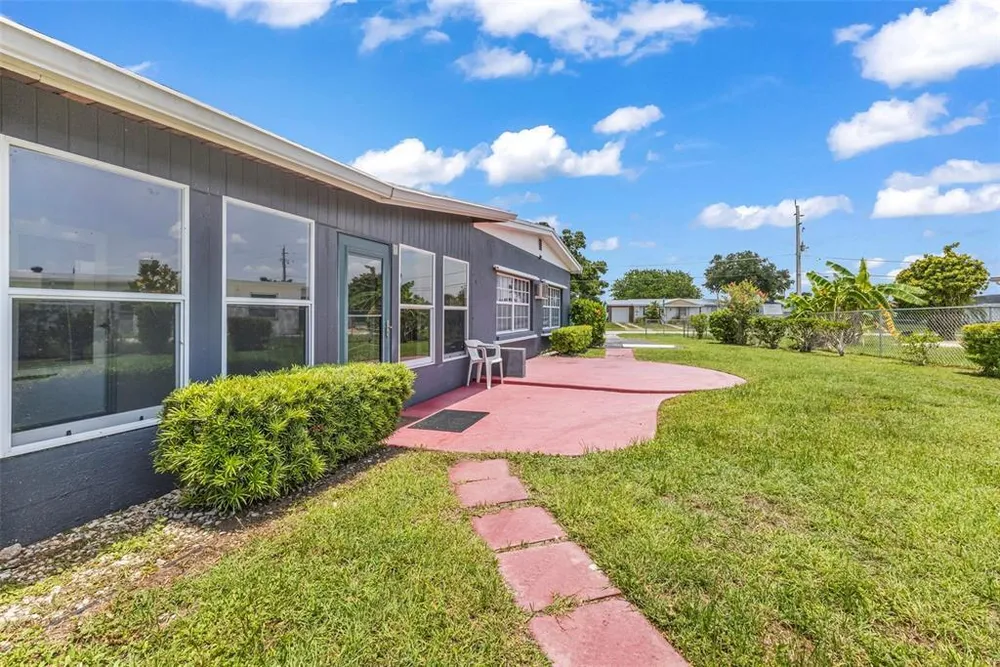 21533 Midway Blvd, Port Charlotte, FL 33952