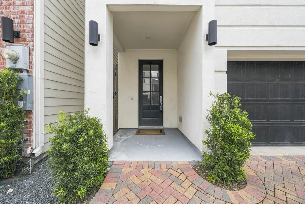 1022 Green Kensington Dr, Houston, TX 77008