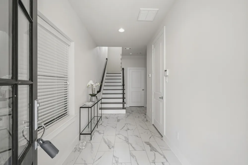 1022 Green Kensington Dr, Houston, TX 77008
