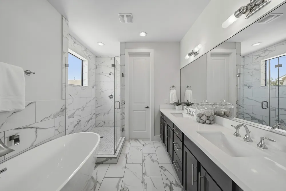 1022 Green Kensington Dr, Houston, TX 77008