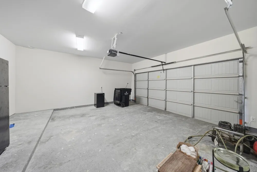 1022 Green Kensington Dr, Houston, TX 77008