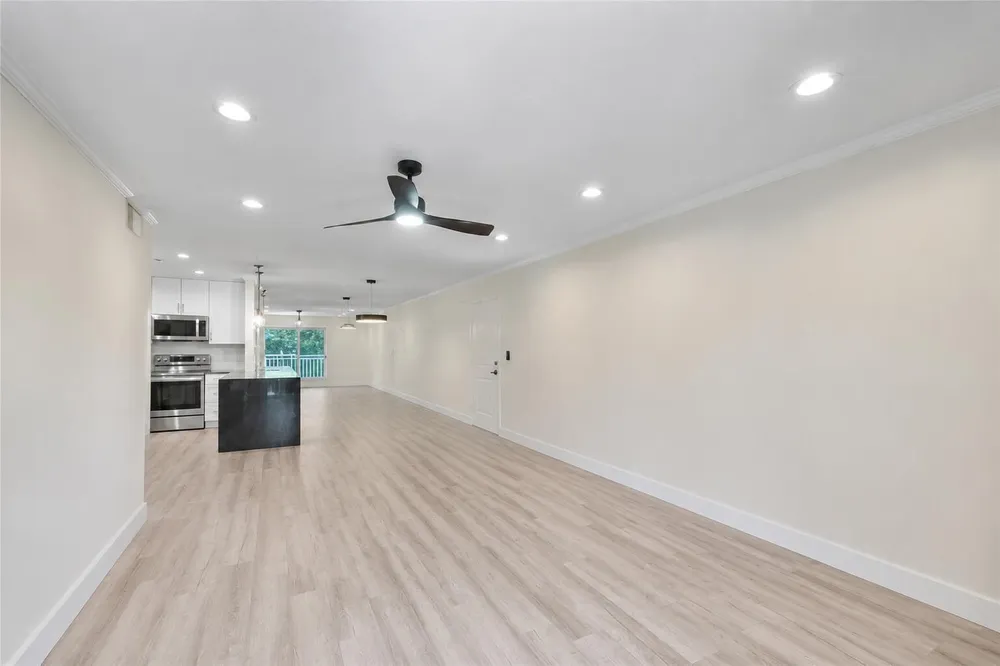 6205 Bay Club Dr, Fort Lauderdale, FL 33308