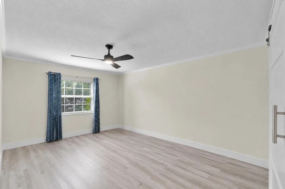6205 Bay Club Dr, Fort Lauderdale, FL 33308