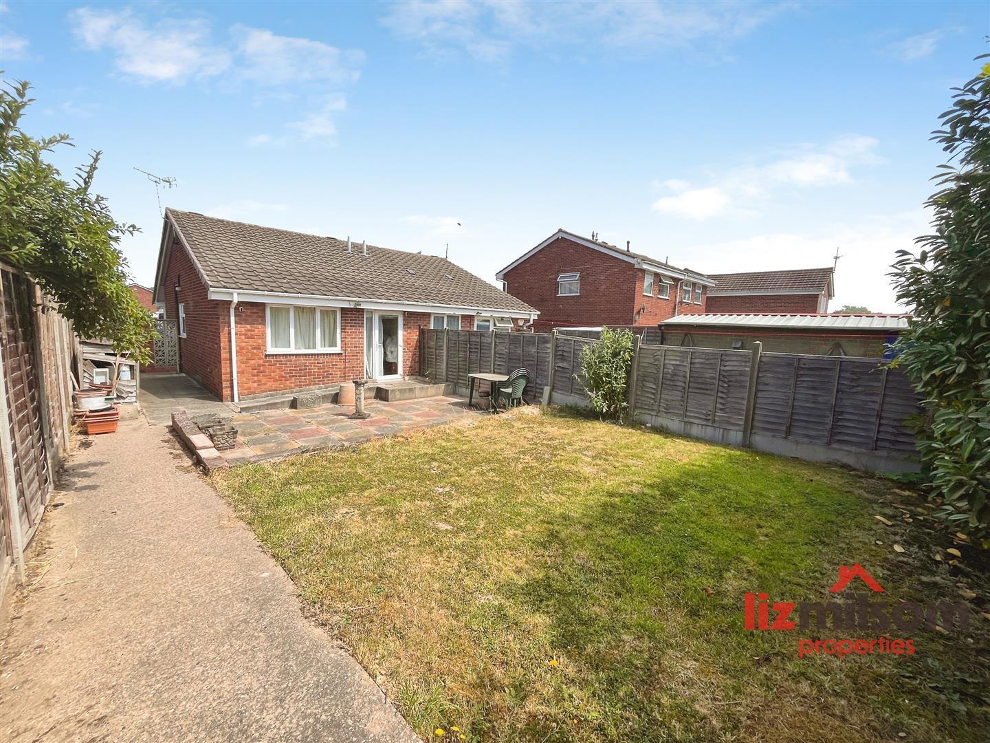 Meadow Lane, Newhall, Swadlincote Image 14