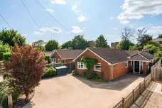 Briar Glen, Cookham, Maidenhead, SL6 photo 1