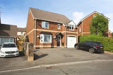 Clos Myddlyn, Beddau, Pontypridd