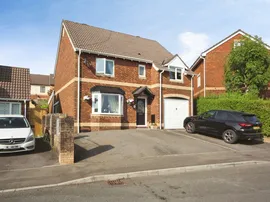 Clos Myddlyn, Beddau, Pontypridd photo