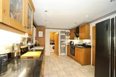 Clos Myddlyn, Beddau, Pontypridd