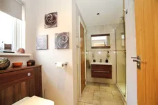 Clos Myddlyn, Beddau, Pontypridd