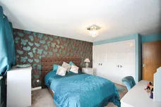 Clos Myddlyn, Beddau, Pontypridd